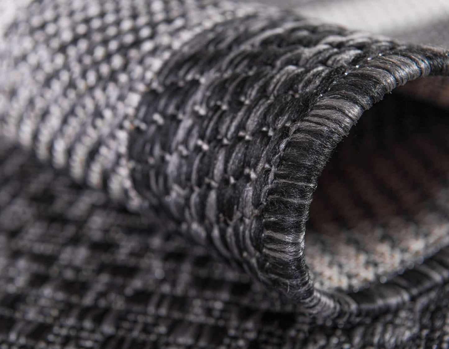 Unique Loom Outdoor Border Collection Area Rug - Soft Border (5' 3" x 8' Rectangle, Black/ Ivory)