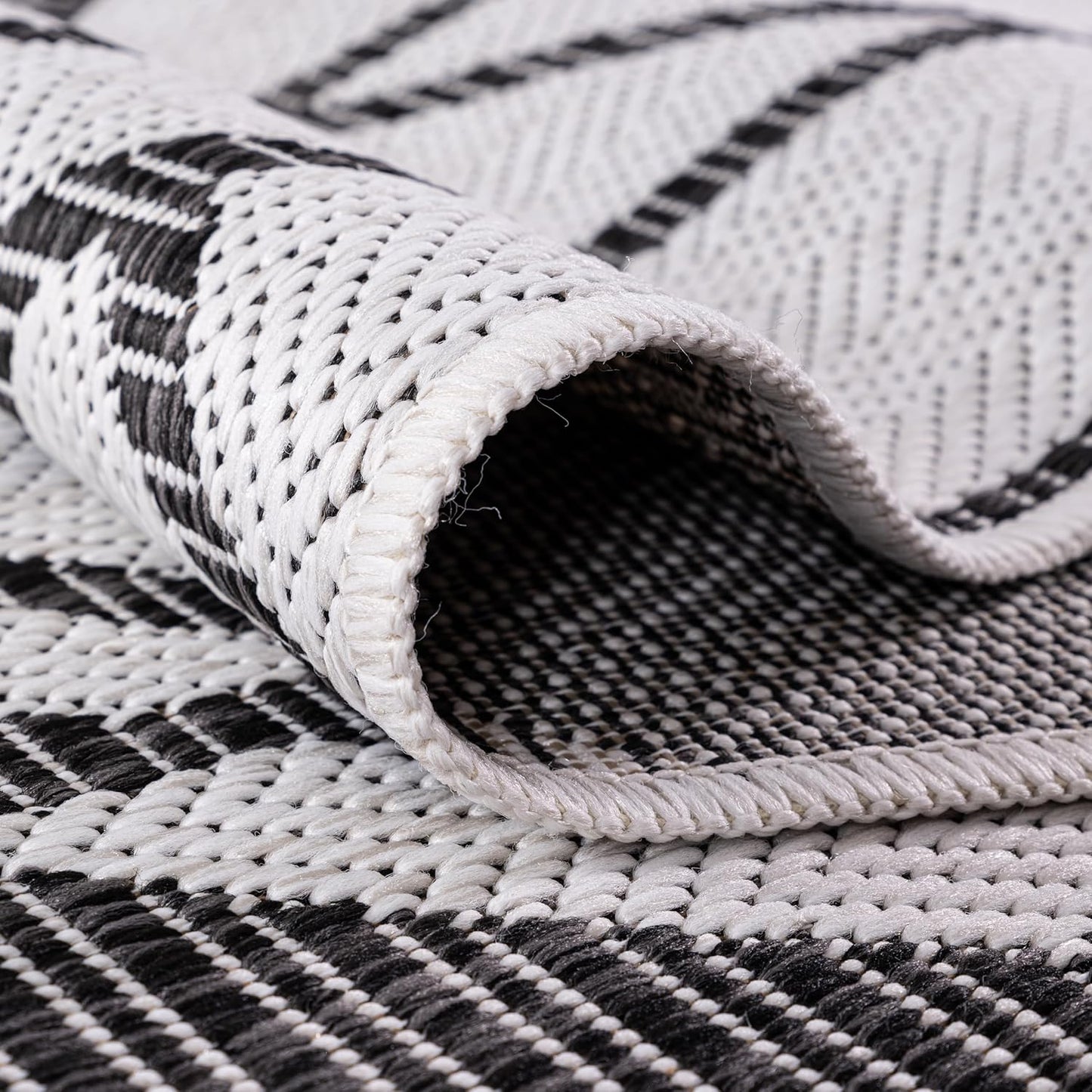 Keen Home Design Terrace Outdoor Round Rug - 5ft Round Washable Indoor/Outdoor Rug for Patio, Kitchen, Balcony, Beach, Garden, Deck and Porch, Size: 5'3" Round