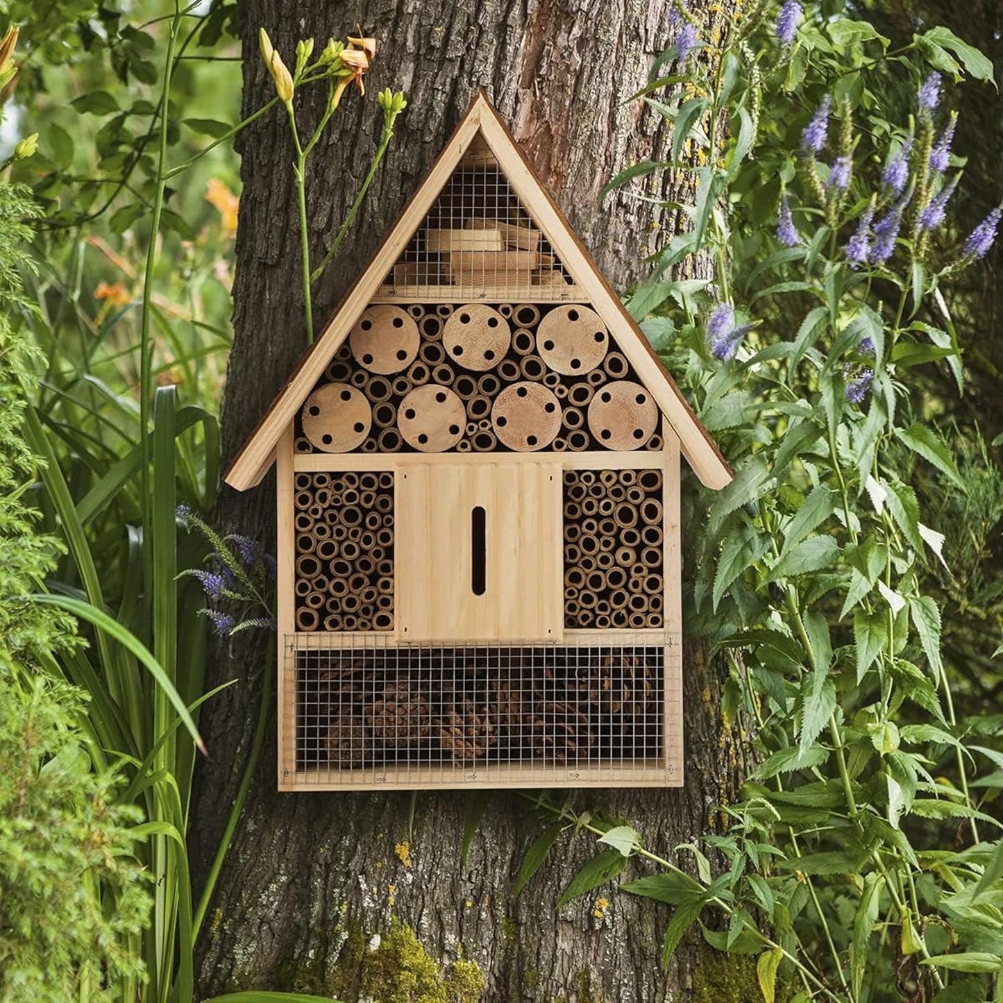 I Large Insect Hotel with bark roof Natural, Weatherproof, Insect House Made of Natural Wood for Bees, Ladybugs, lacewings, Butterflies, bee Hotel, Nesting aid for Hanging