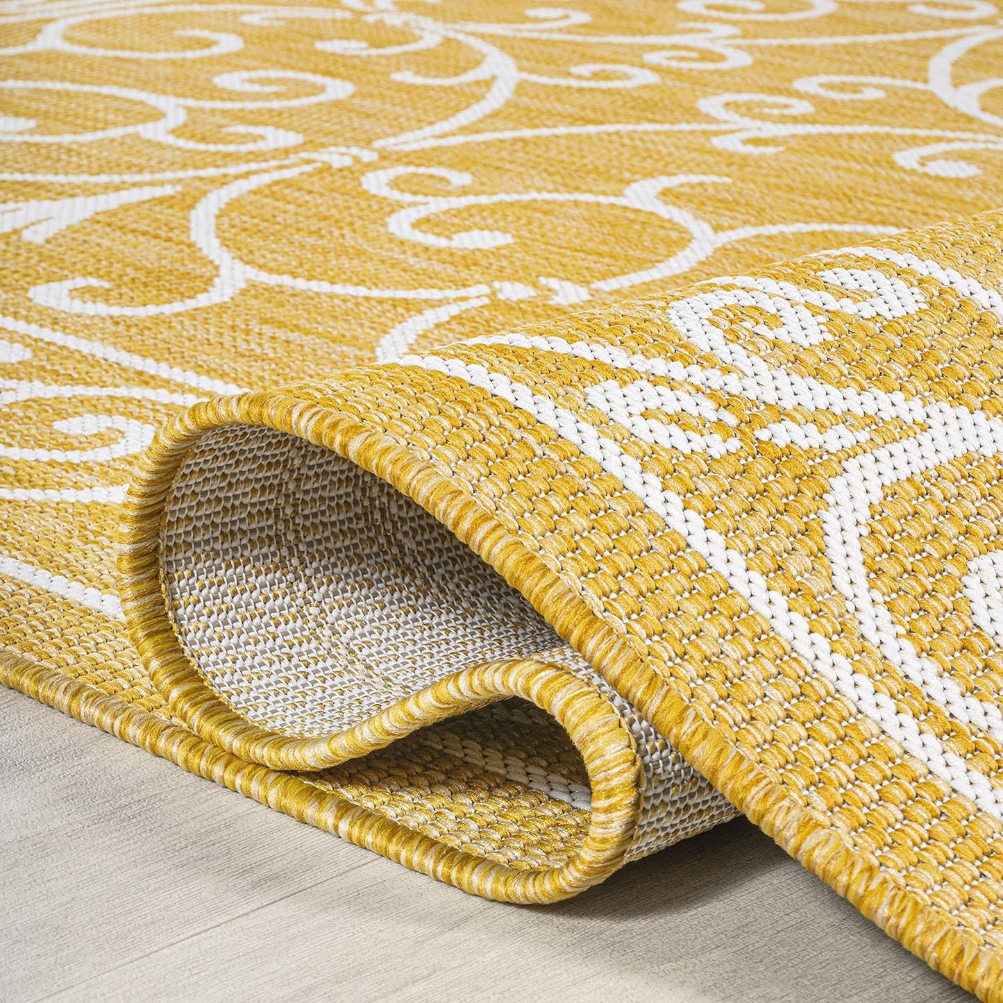 JONATHAN Y SMB106L-5 Charleston Vintage Filigree Textured Weave Indoor Outdoor Area Rug, Classic Traditional Easy-Cleaning,Bedroom,Kitchen,Backyard,Patio,Non Shedding, 5 X 8, Yellow/Cream