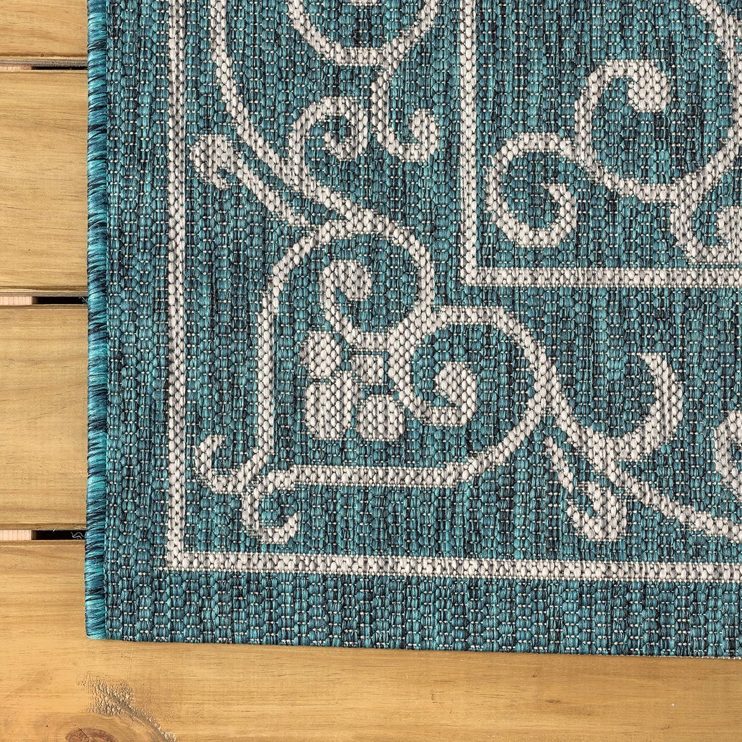 JONATHAN Y SMB106F-9R Charleston Vintage Filigree Textured Weave Teal/Gray 9' Round Indoor/Outdoor Area Rug, Pet Friendly, Non-Shedding, Stain Resistant, Easy-Cleaning for Backyard, Patio, Porch