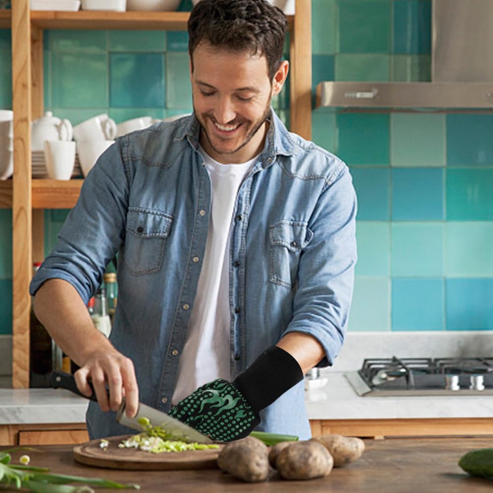 Comsmart BBQ Gloves, 1472°F Heat Resistant Grilling Gloves Silicone Non-Slip Oven Gloves Long Kitchen Gloves for Barbecue, Cooking, Baking, Short, Green