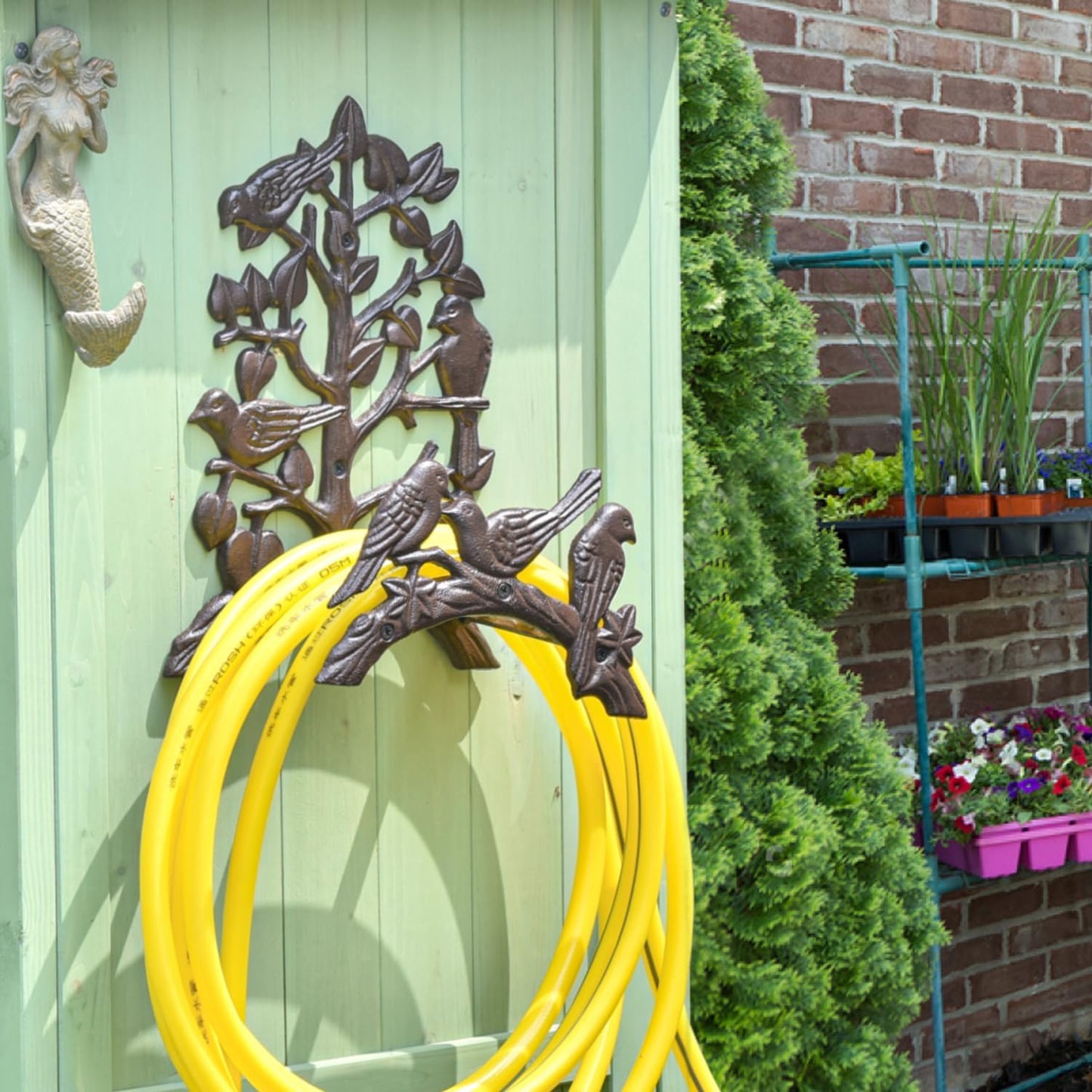 Sungmor Heavy Duty Cast Iron Hose Holder,Garden & Yard Decorative Birds Wall Mounted Hose Butler,Water Pipe Holds,Rack,Hanger,Antique Wall Decorations
