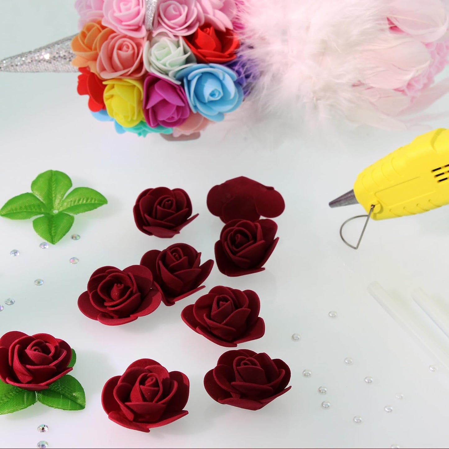 500 Pcs 1.4 Inch Mini Artificial Flowers Head Bulk 5 in 1 Set Faux Foam Fake Small Rose Tiny Baby Flores Bouquet Cake Gift Home Decoration DIY Craft (Wine Red, Burgundy)
