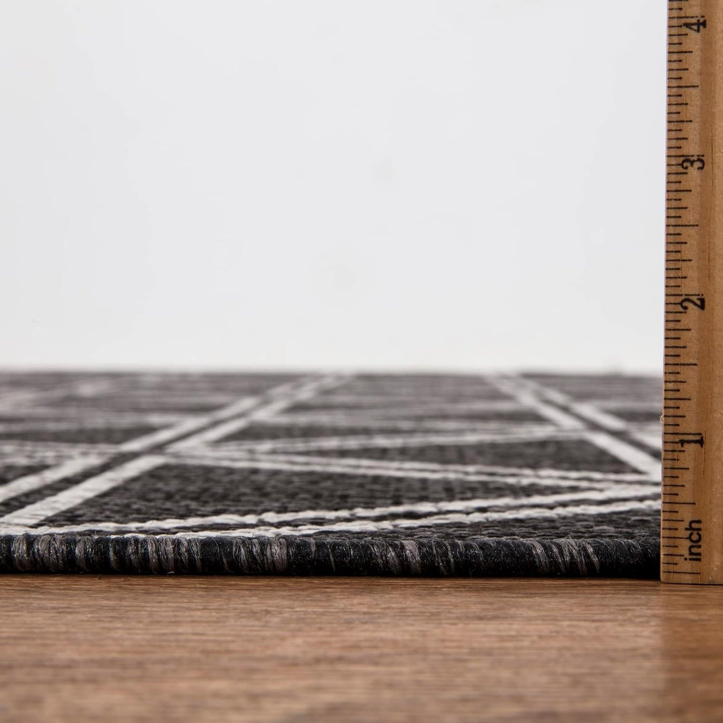 Keen Home Design Outdoor Runner Rug - 2x10 Washable Indoor/Outdoor Rug for Patio, Balcony, Kitchen, Garden, Beach, Deck and Porch. Size: 2'2" x 9'11"