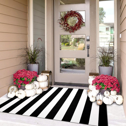 IOHOUZE Black White Striped Rug -3x5 Front Door Mats Outdoor,Washable Rug for Front Porch Decor,Spring Summer Welcome Mats Outdoor Indoor, Doormat for Farmhouse/Entryway/Home Entrance