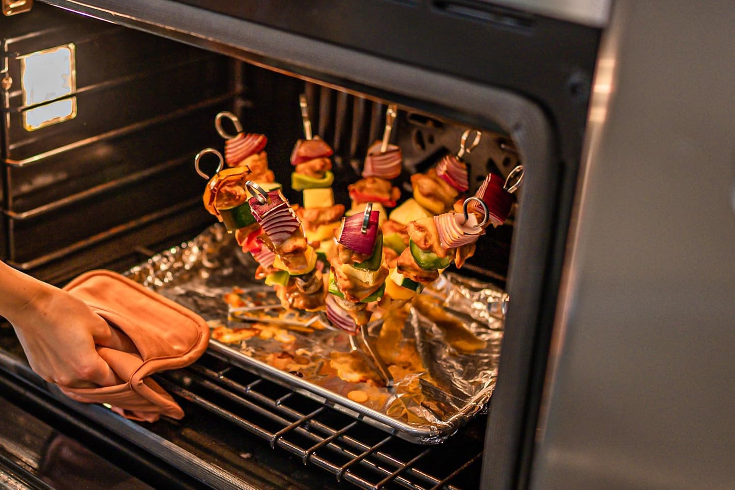 O-Yaki Flat Metal Kabob Skewer for Grilling – Set of 9 BBQ Skewers Stainless Steel with Storage Bag, Dishwasher Safe Skewers with Hook Handle & Sharp Tip for Outdoor BBQ, Cookouts & Oven Use – 8 Inch