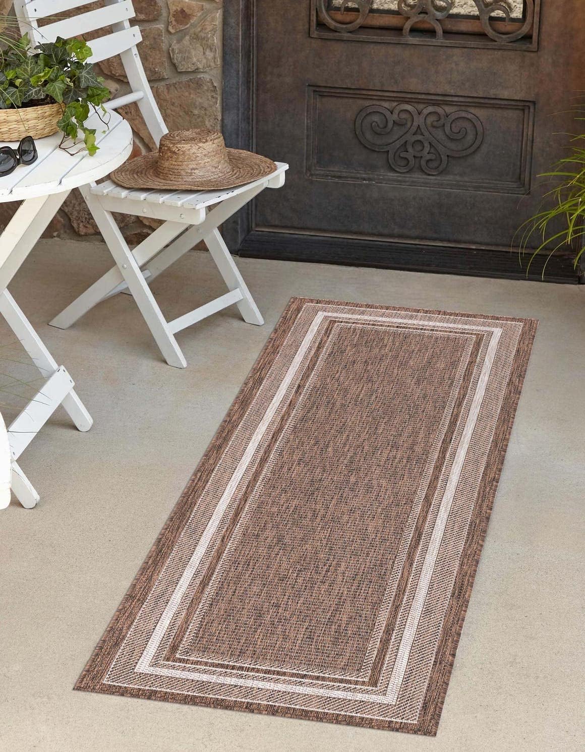 Unique Loom Outdoor Border Collection Area Rug - Soft Border (2' 7" x 10' Runner Brown/Ivory)