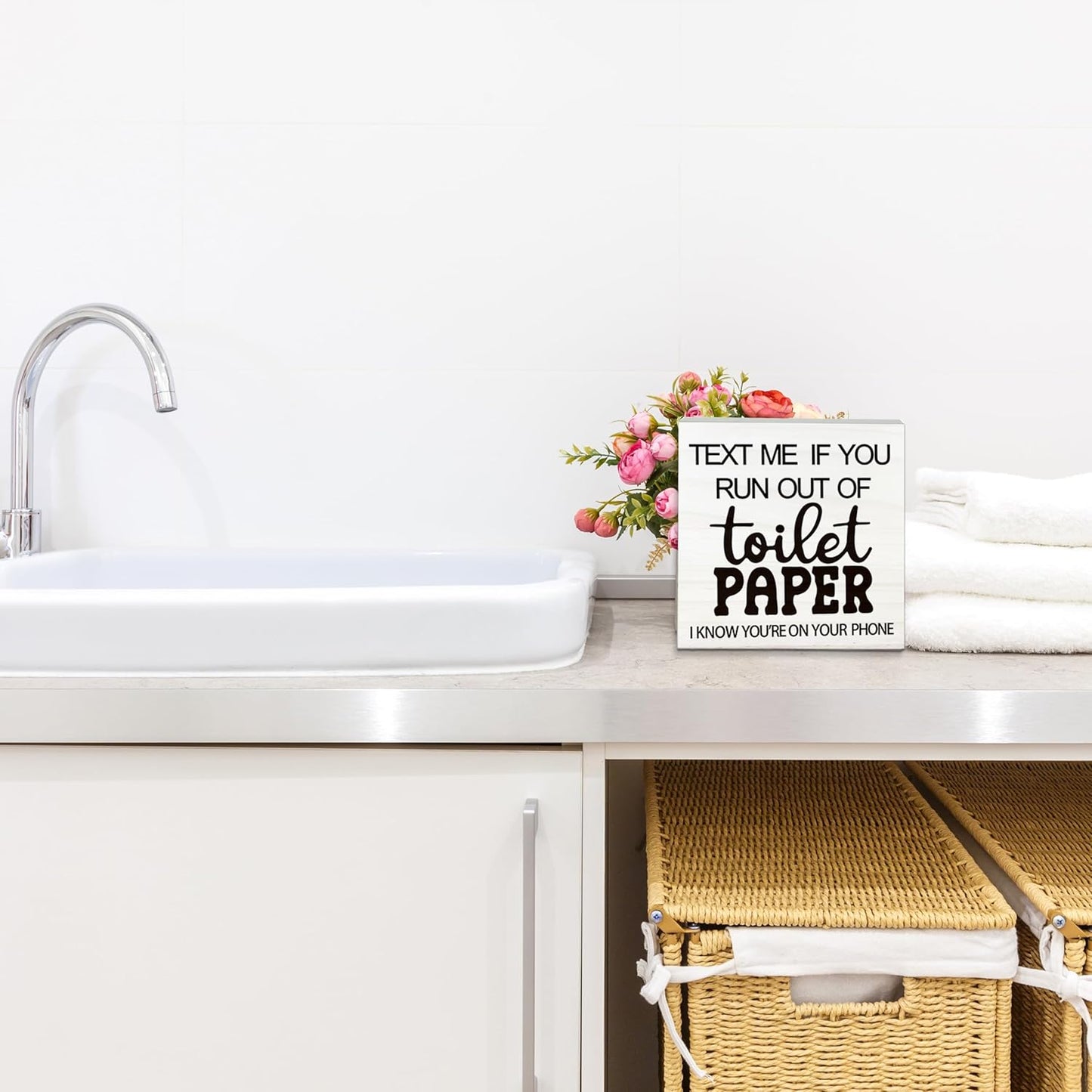 Text Me If You Run Out Of The Toilet Paper Wooden Sign - Funny White Block Plaque Desk Decoration-5x5 inches Wood Block Gifts For Friends Family-Restroom Bathroom Tabletop Favors & Supplies-A06