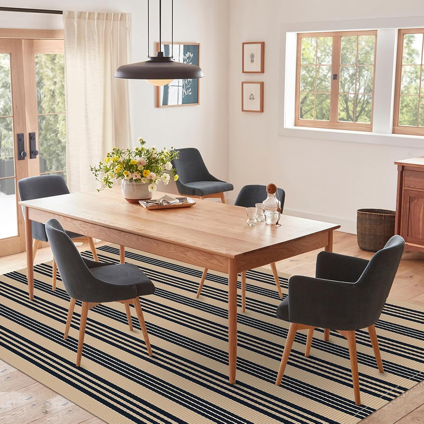 IOHOUZE Black and Tan Striped Rug 5'x7' Indoor Outdoor Rug, Washable Area Rug for Living Room, Large Patio Rug, Cotton Striped Rugs for Patio Living Room Bedroom