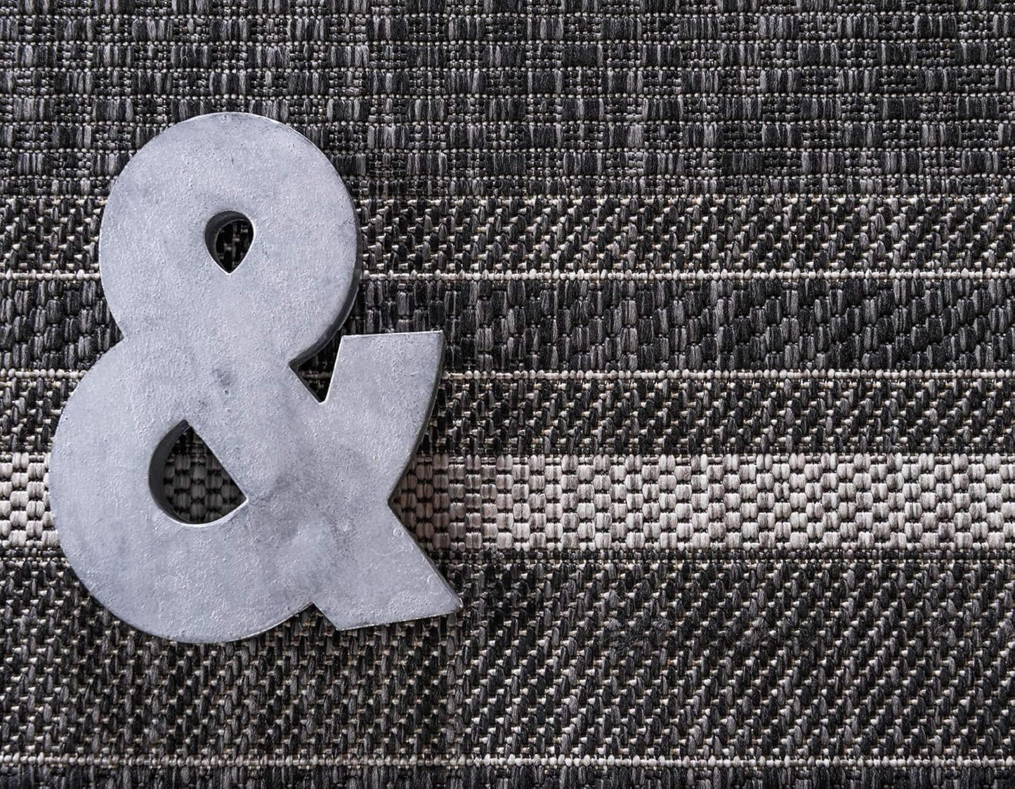 Unique Loom Outdoor Border Collection Area Rug - Soft Border (9' x 12' Rectangle, Black/ Ivory)