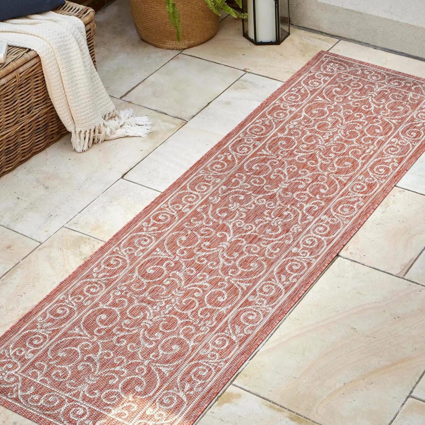 JONATHAN Y SMB106B-28 Charleston Vintage Filigree Textured Weave Indoor/Outdoor Red/Beige 2 ft. x 8 ft. Runner Rug, Classic,Easy Cleaning,HighTraffic,LivingRoom,Backyard, Non Shedding