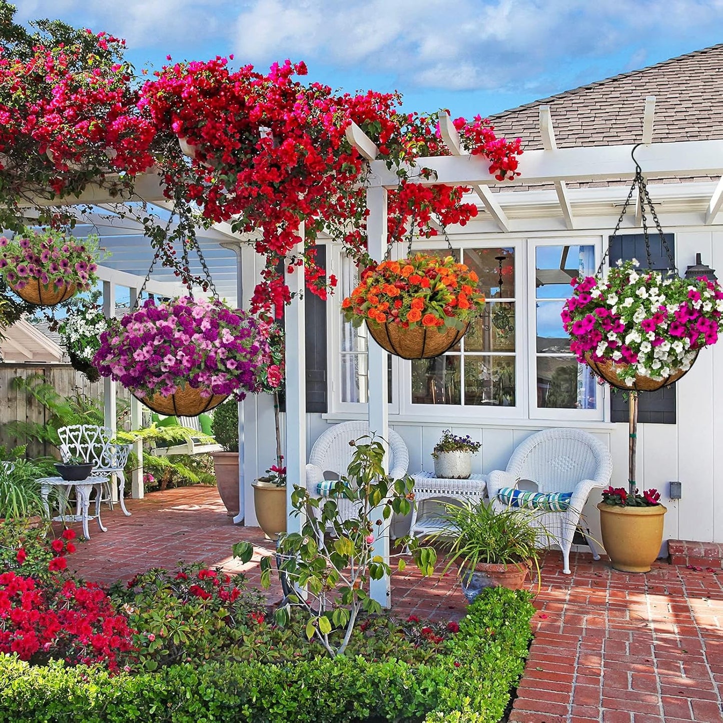 Halatool 2 PCS 14 Inch Round Coco Liners Hanging Basket 100% Natural Replacement Coconut Liners for Planters Garden Flower Pot Vegetables Herbs