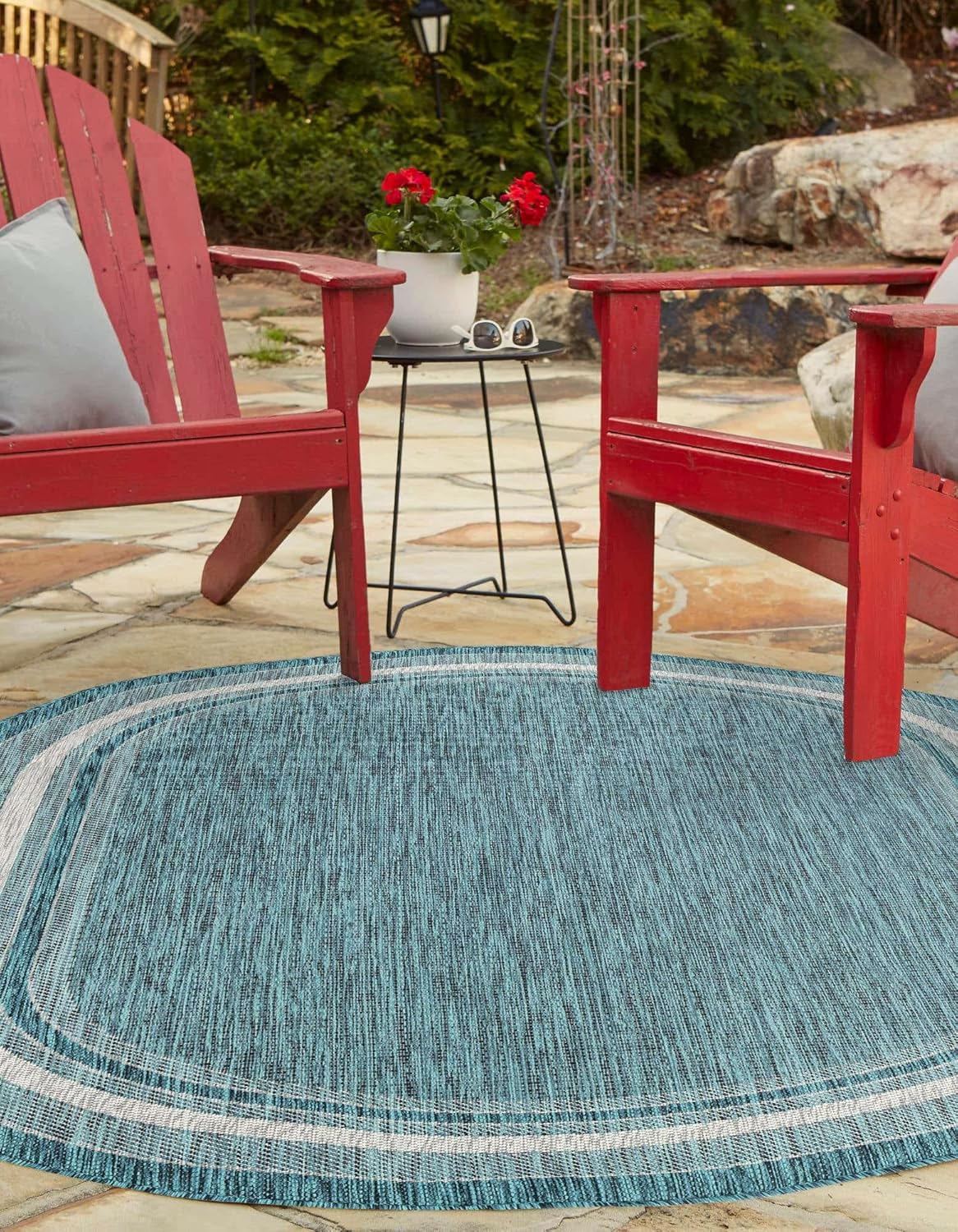Unique Loom Outdoor Border Collection Area Rug - Soft Border (7' 10" x 10' Oval, Teal/ Ivory)