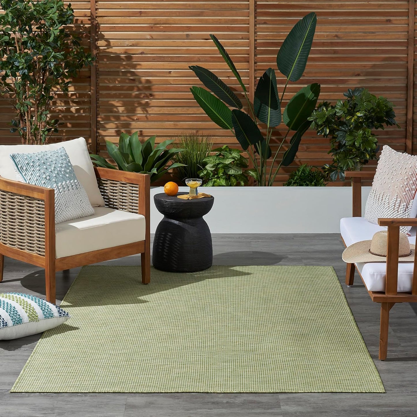 Nourison Home Positano Indoor/Outdoor Green 4' x 6' Area Rug, Easy Cleaning, Non Shedding, Bed Room, Living Room, Dining Room, Backyard, Deck, Patio (4x6)