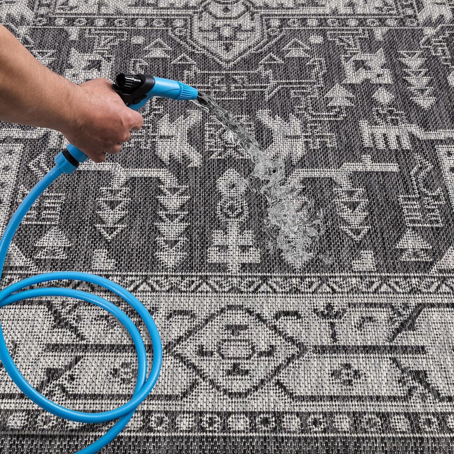 Keen Home Design Terrace Outdoor Area Rug - 5x8 Washable Indoor/Outdoor Rug for Patio, Kitchen, Balcony, Beach, Garden, Deck and Porch, Size: 5'3"x7'7"