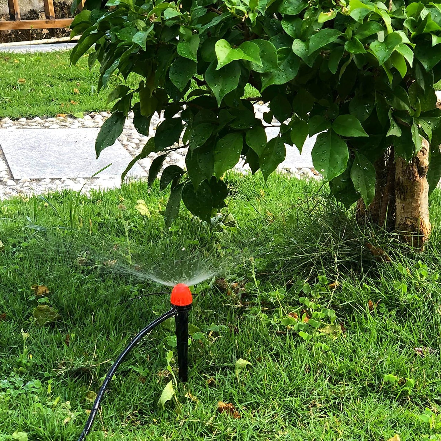 1/4" Drip Irrigation Emitters, Yulaiyoen 1/4-inch Spray Emitters 30 Pack, Automatic Drip Irrigation Parts Accessories, 360 Degree Drip Irrigation Sprinkler Heads Sprayer for Irrigation System